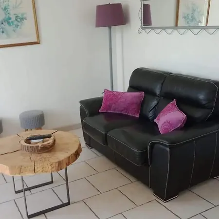 Maison Conviviale A Avec Jardin