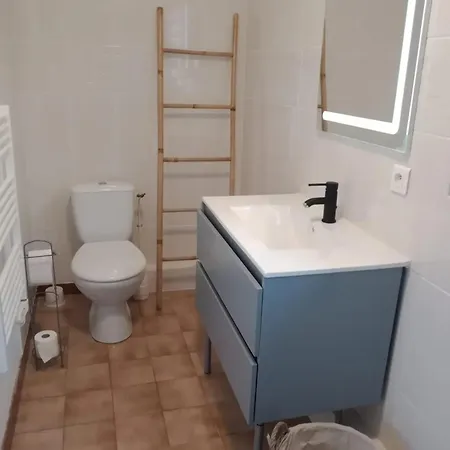 Maison Conviviale A Avec Jardin