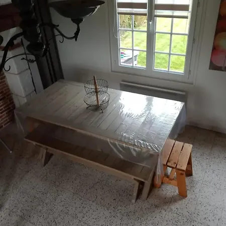 Holiday home Maison Conviviale A Avec Jardin Epreville-en-Lieuvin